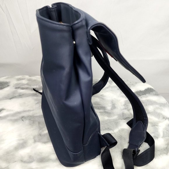 Hunter For Target Dark Navy Blue Waterproof Backpack Discontinued - Picture 10 of 10